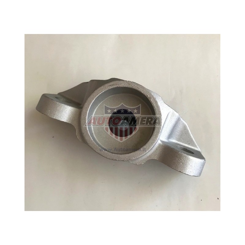 STRUT MOUNT